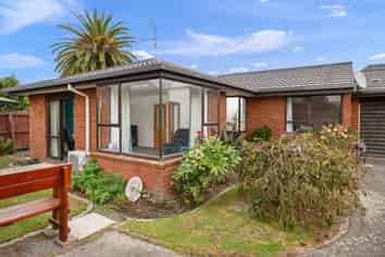 2/30 Townshend Crescent, Halswell