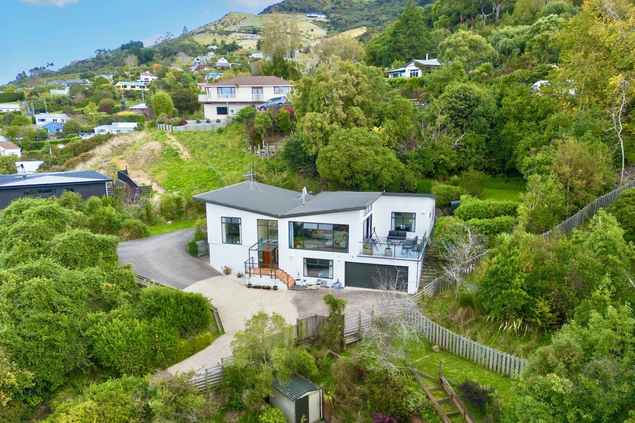 Spacious family home with harbour views - Ansicht 3