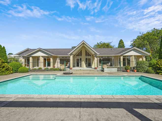 14 Broadwood Rise, Kumeu