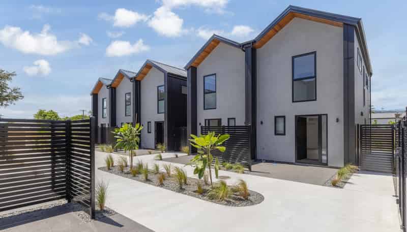 9/624A Queen Street East, Levin