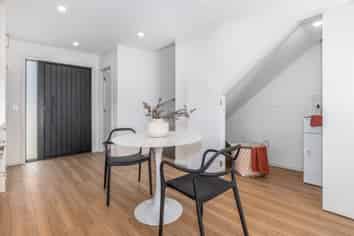 9/624A Queen Street East, Levin