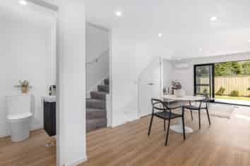 9/624A Queen Street East, Levin