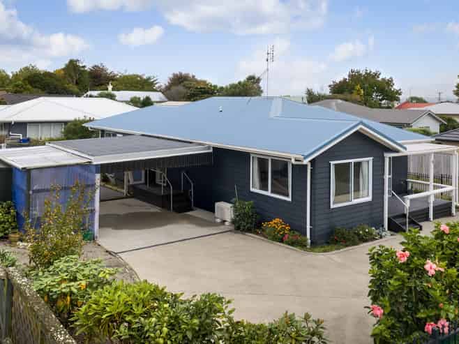 12 Kensington Road, Waihi