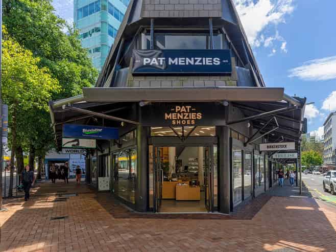 Trophy Boutique Retail Asset