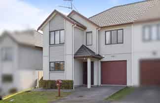 19 Candlestick Place, Oteha