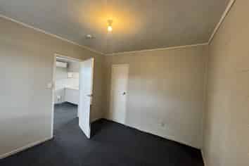 1/248 Princes Street East, Otahuhu