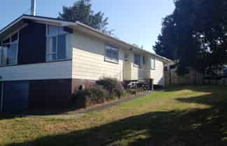 4 Struan Place, Highland Park