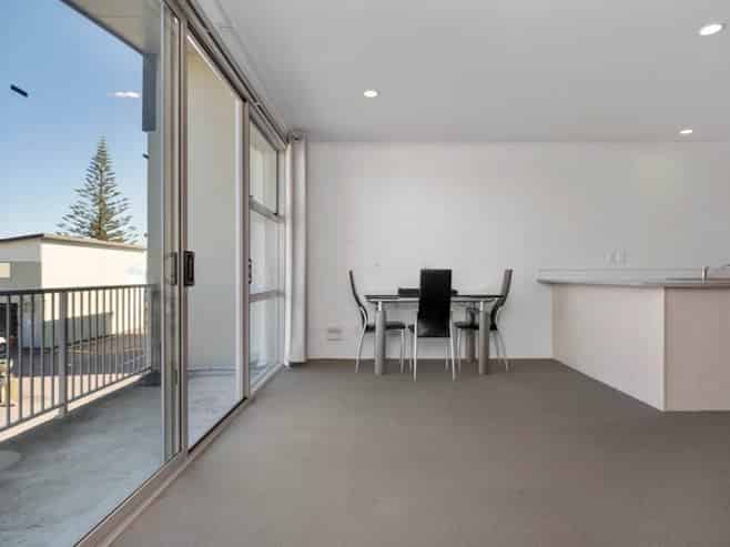 24/60 Parton Road, Papamoa