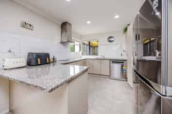 69 Mandival Avenue, Flat Bush