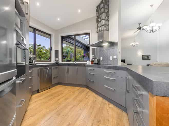 28 Ludlam Way, Otaki