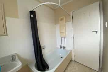 3/12 Nixon Street, Hamilton East