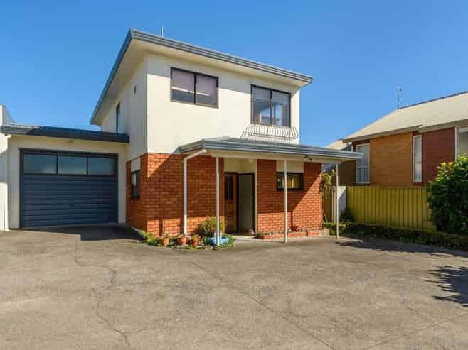 131C Edgecumbe Road, Tauranga South