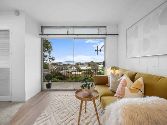 9/16 Belmont Terrace, Remuera