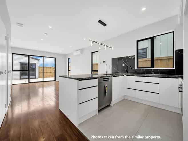 9  Kapeta Lane, Karaka