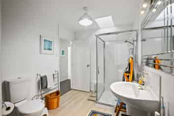 83A Mangorei Road, Strandon