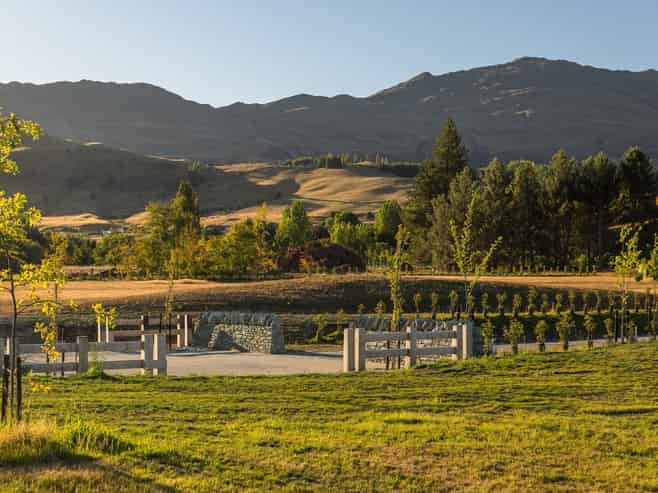 111 Fitzpatrick Road, Dalefield