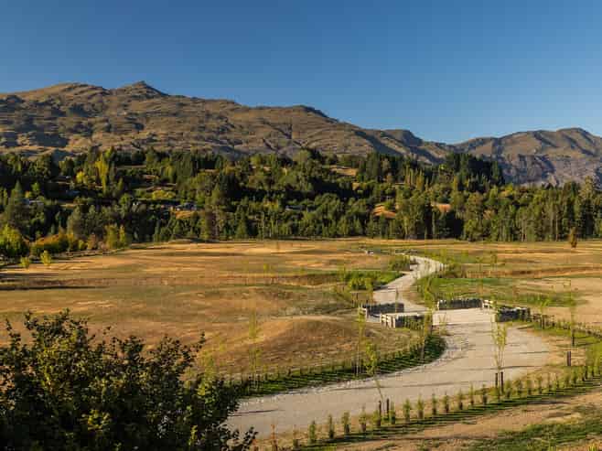 111 Fitzpatrick Road, Dalefield