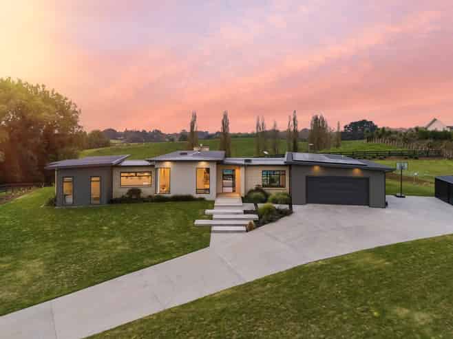 2/48 Livingstone Road, Ngahinapouri