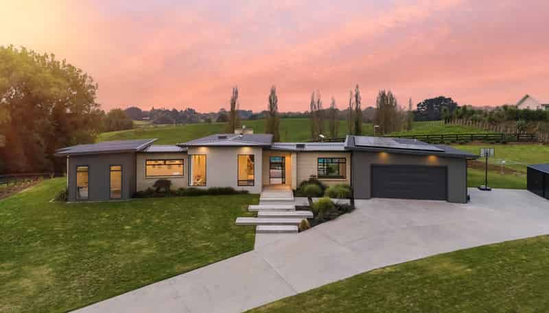 2/48 Livingstone Road, Ngahinapouri