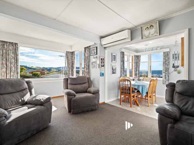 80 Stenhope Crescent, Corstorphine