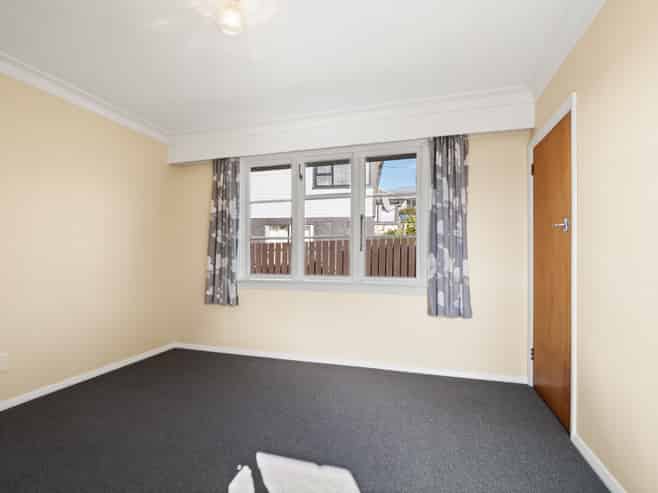 80 Stenhope Crescent, Corstorphine