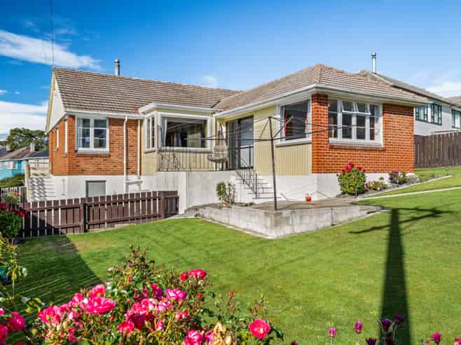 80 Stenhope Crescent, Corstorphine