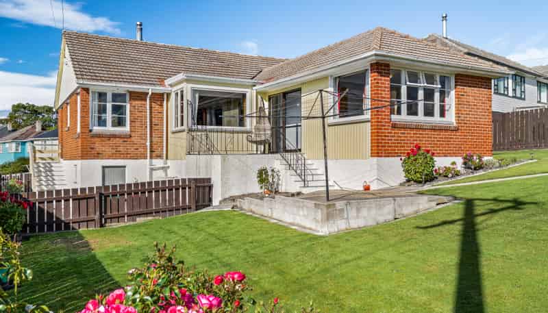 80 Stenhope Crescent, Corstorphine