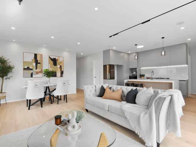 18  Furlough Road, Opaheke