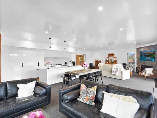 101 Fox Road, Springvale