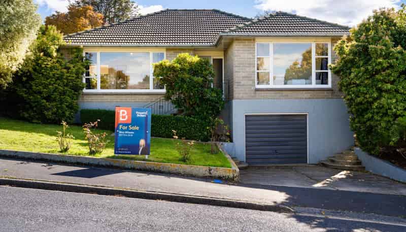 11 Pioneer Crescent, Helensburgh