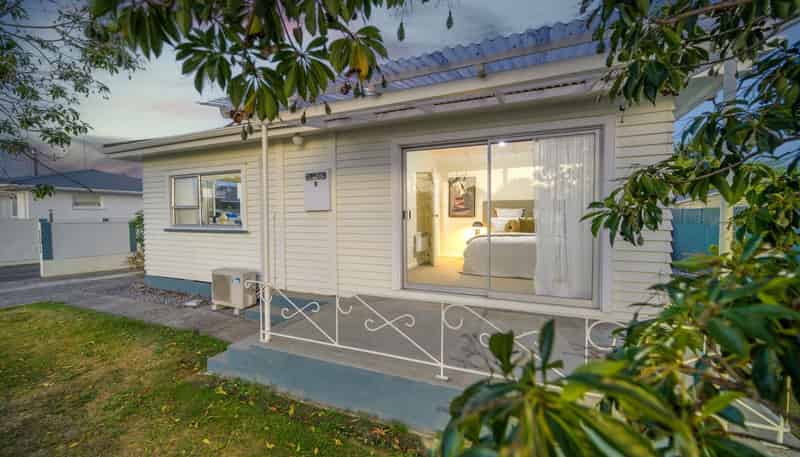 2/101 Thorp Street, Motueka