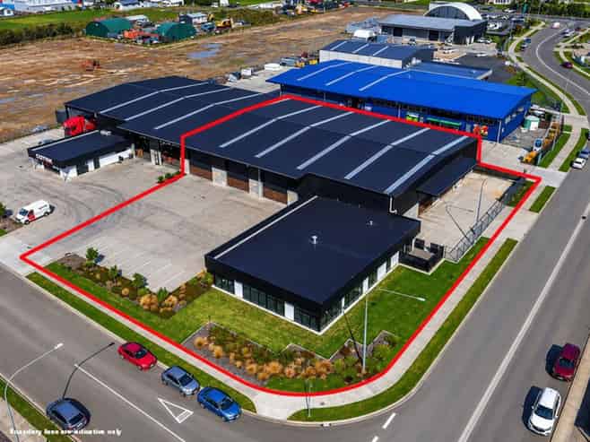 High-spec warehouse + office opportunity