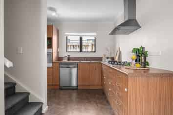 14C Jones Crescent, Melville