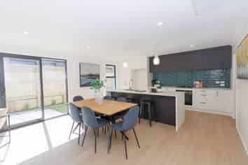 130 Silverstream Road, Crofton Downs