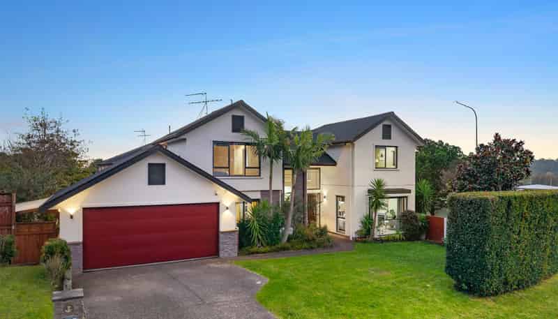 1 Dressage Lane, Greenhithe