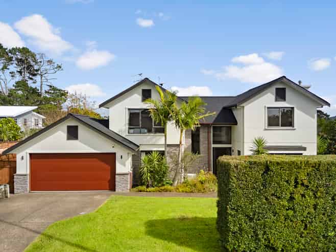 1 Dressage Lane, Greenhithe