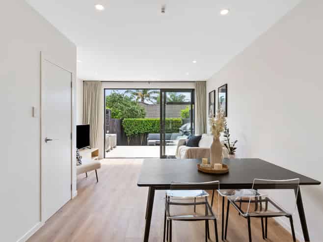 6/48 Salisbury Road, Birkdale