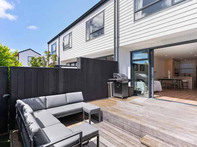 6/48 Salisbury Road, Birkdale