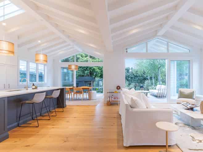 83 Fowlds Avenue, Sandringham