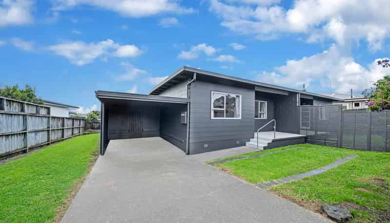 2/22 Koromiko Street, New Lynn