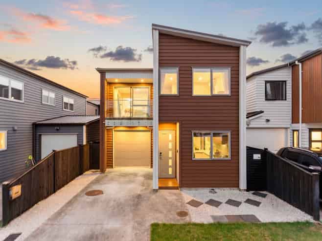 4 Greenfinch Road, Hobsonville
