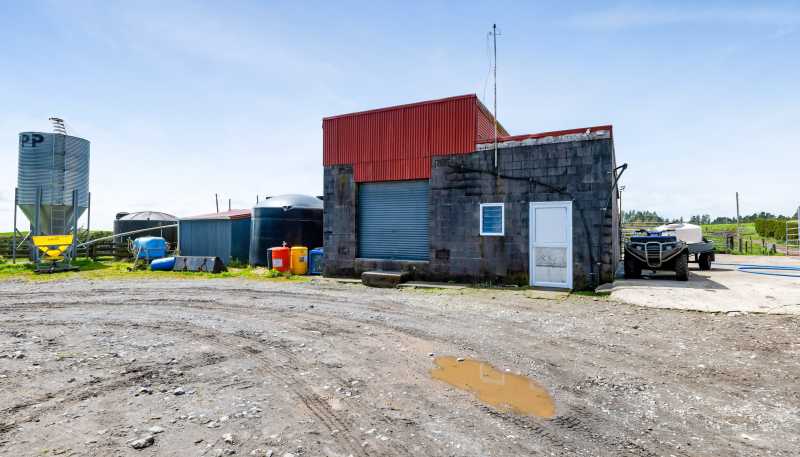 539 Kent Road, Korito
