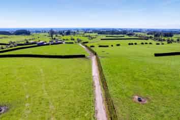 539 Kent Road, Korito
