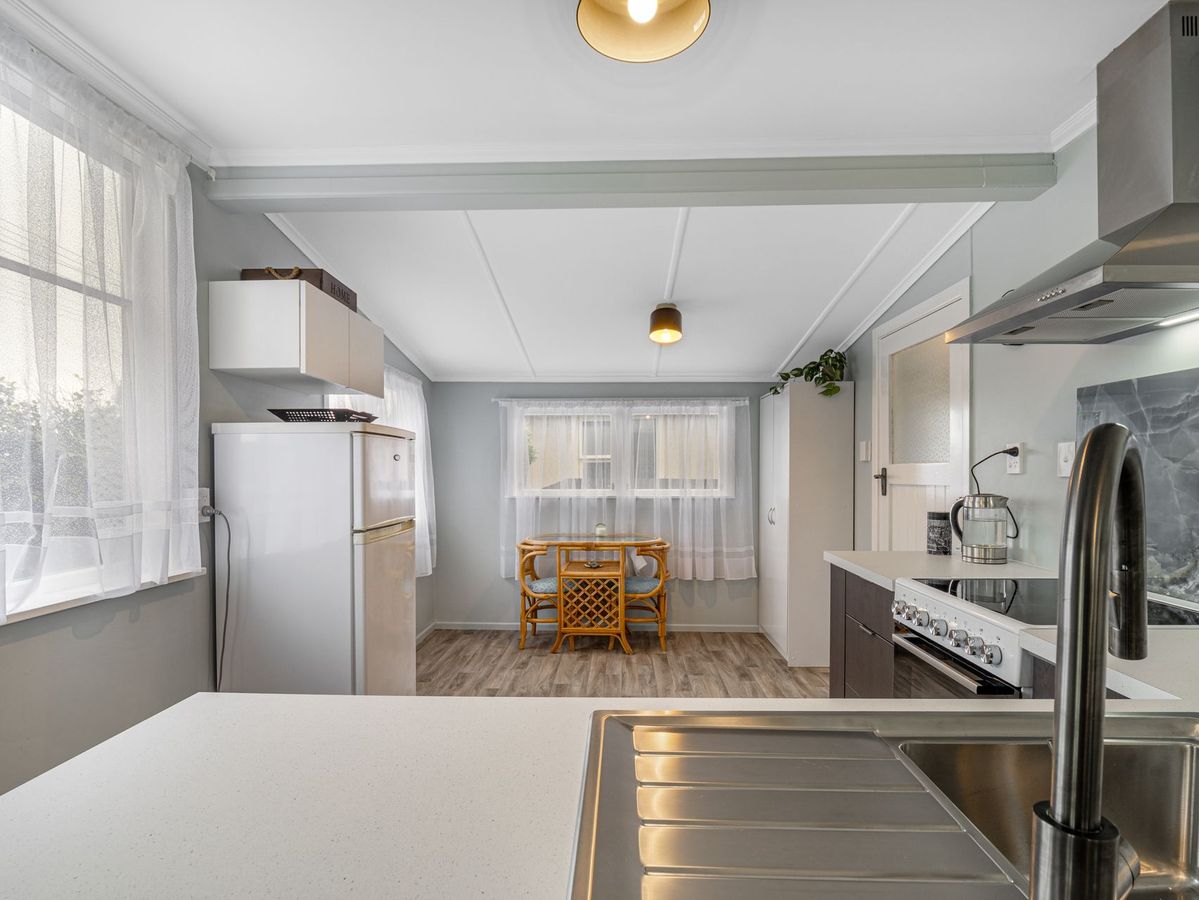 Coastal Charm meets Modern Comforts! – pohled 2