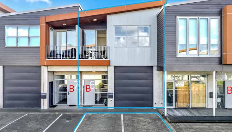 B6/18 Oteha Valley Road Extension, Albany