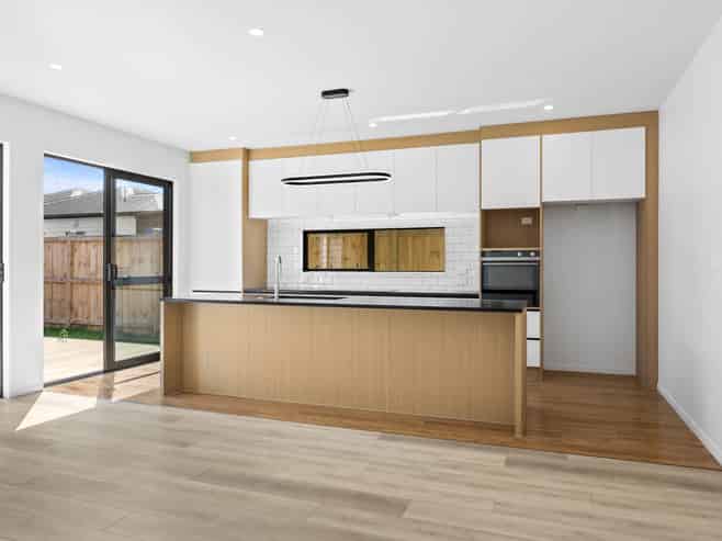 13 Tuwai Crescent, Opaheke