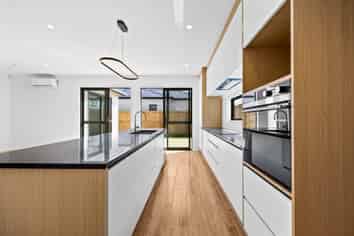 15 Tuwai Crescent, Opaheke