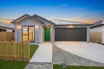 15 Tuwai Crescent, Opaheke