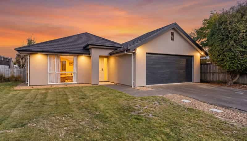 4 Keats Place, ROLLESTON