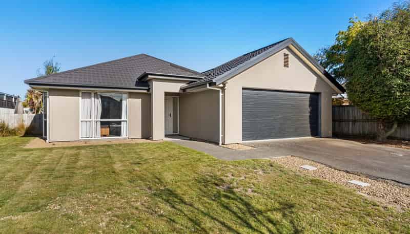 4 Keats Place, ROLLESTON